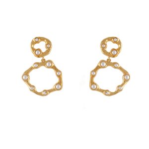 Wave Dangling Earrings With White Pearls in Gold