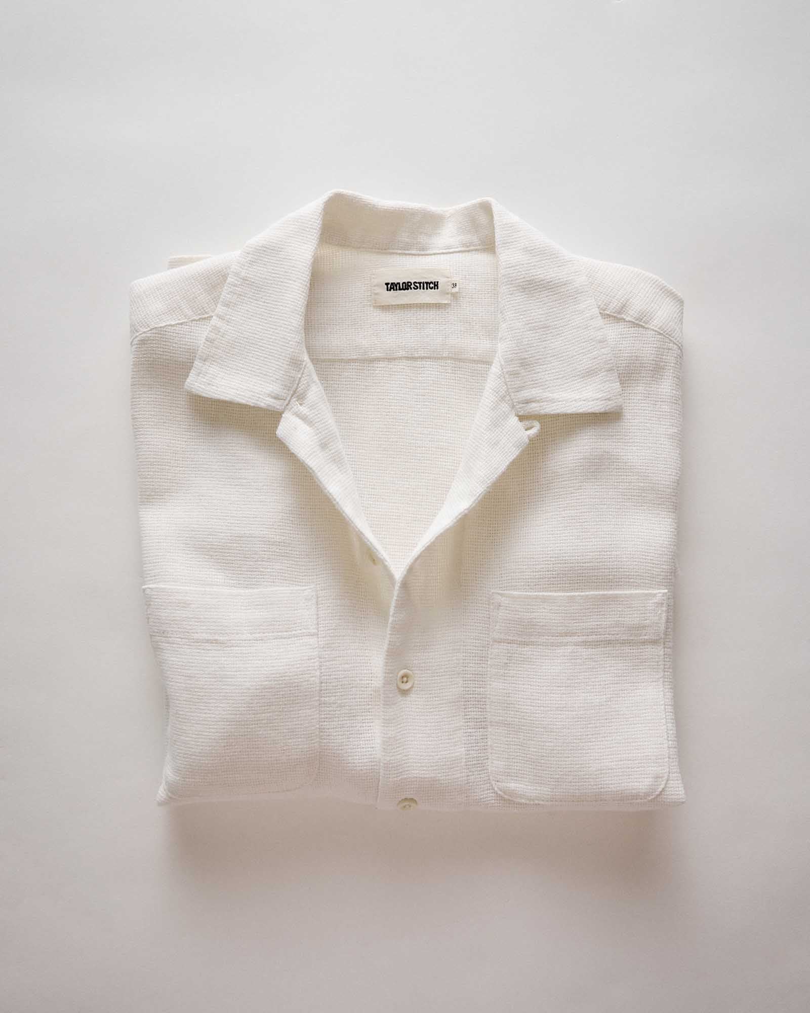 The Conrad Shirt in Vintage White Linen - Image 6