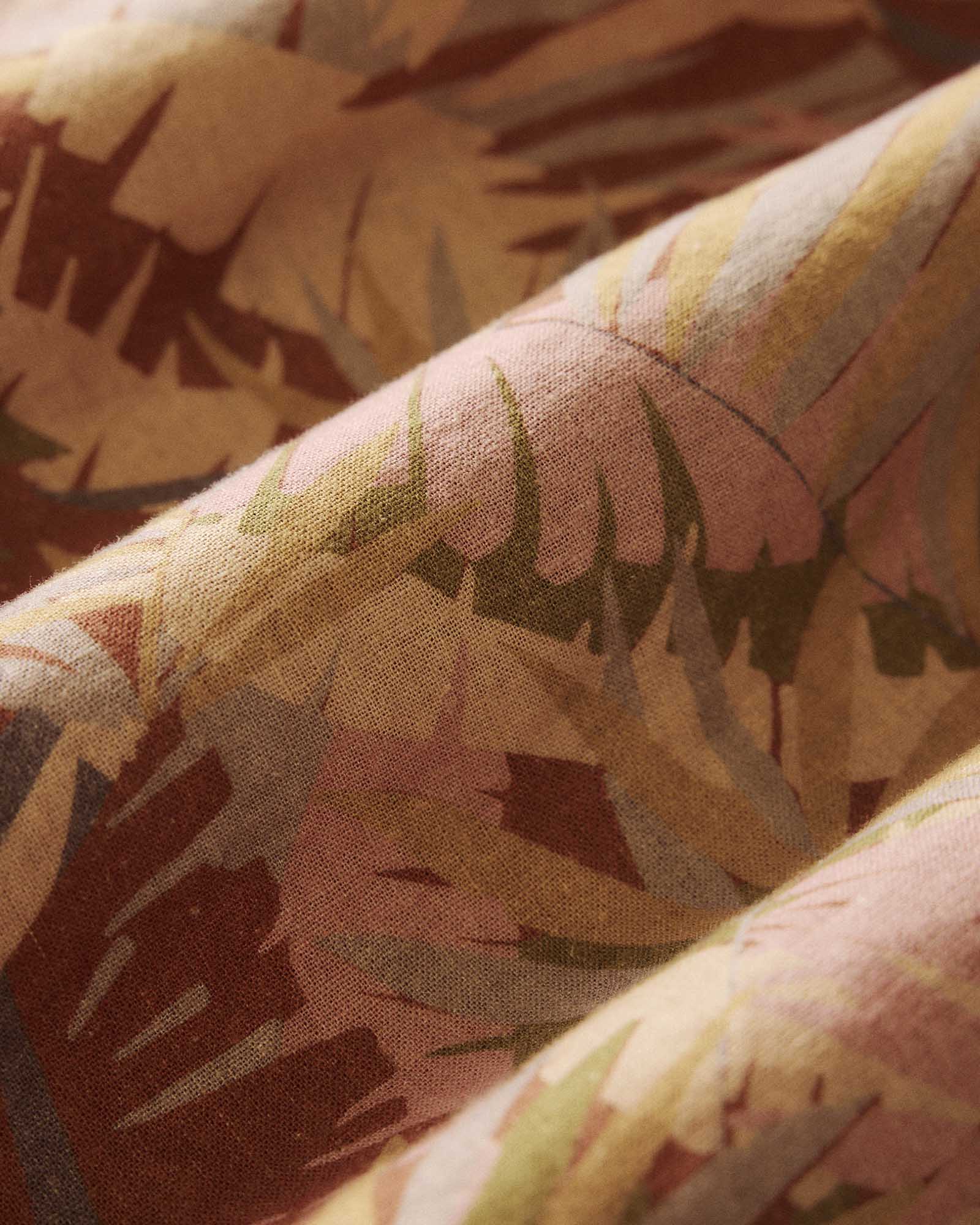 The Hawthorne Shirt in Tea Desert Palm - Image 7